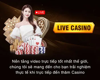 Vận động viên quần vợt đang giao bóng